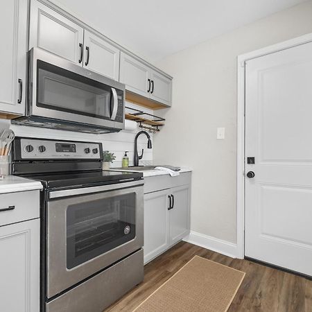 Cozy 2-Bedroom Retreat W/Wi-Fi & Keurig Coffee Atlanta Dış mekan fotoğraf