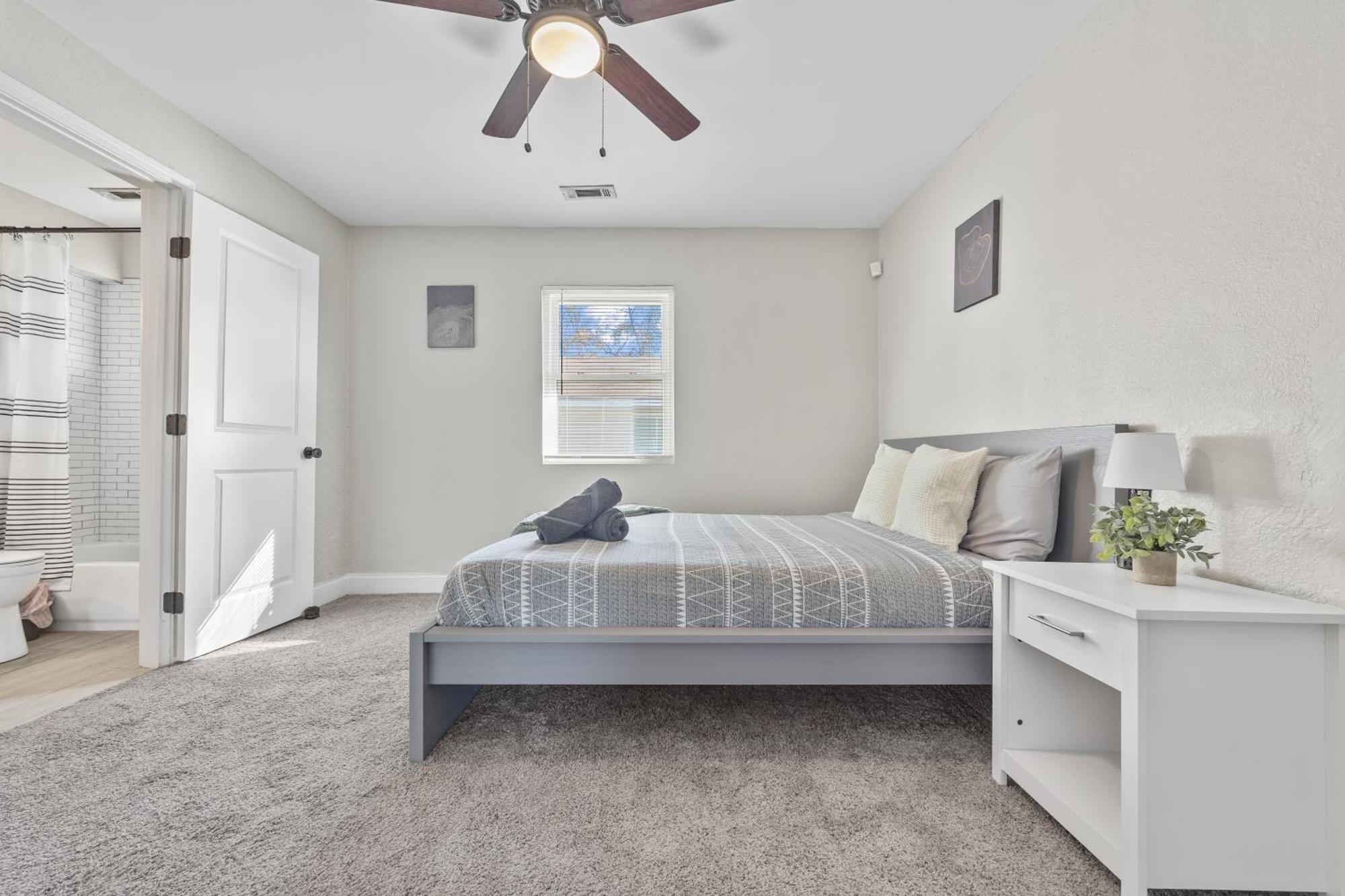 Cozy 2-Bedroom Retreat W/Wi-Fi & Keurig Coffee Atlanta Dış mekan fotoğraf